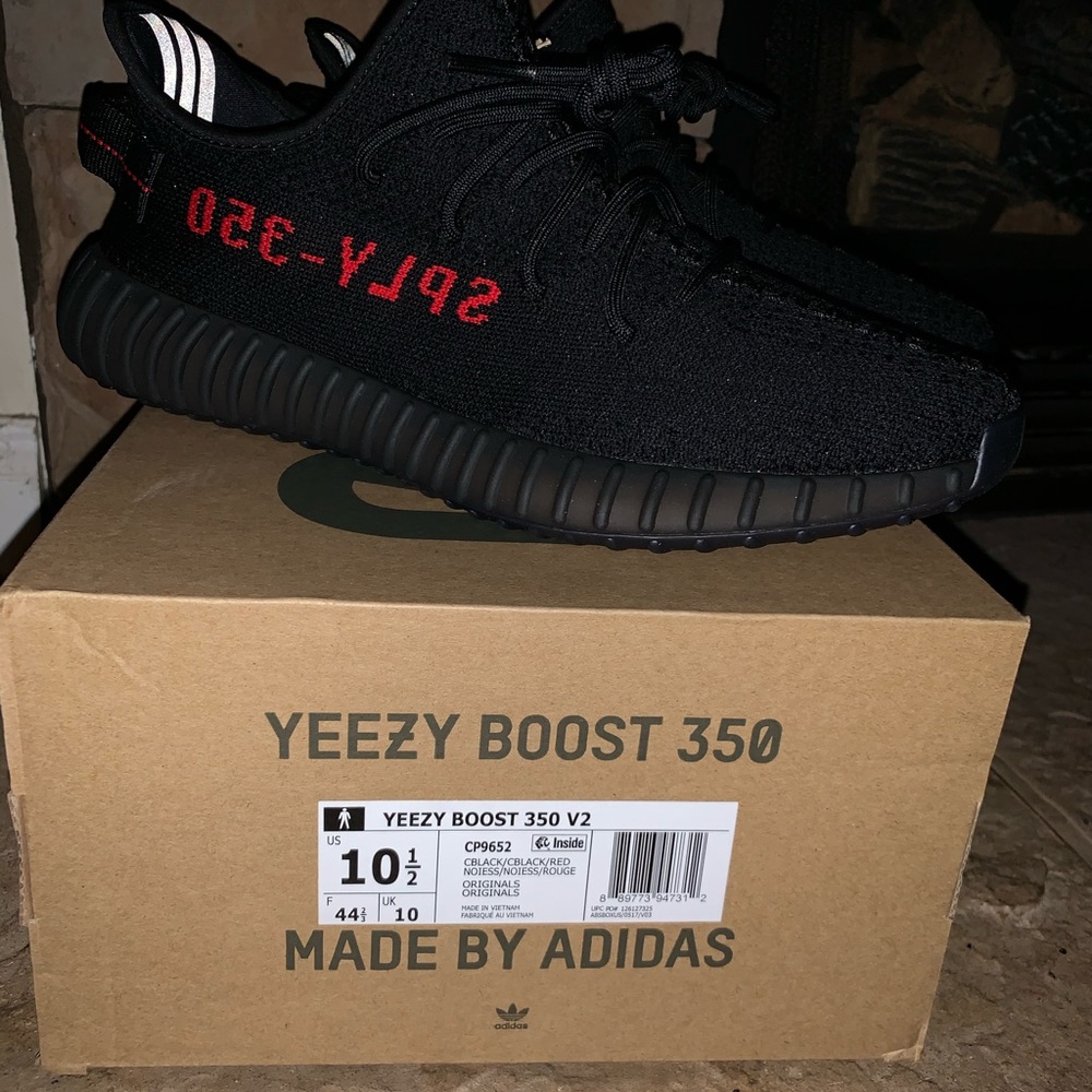 Yeezy Bred